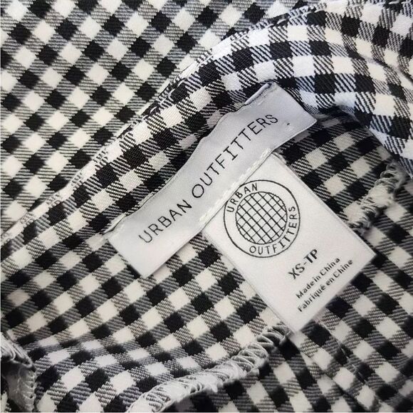 Urban Outfitters Black & White Gingham Mini Skirt | Classic Checkered Style - Picture 5 of 5